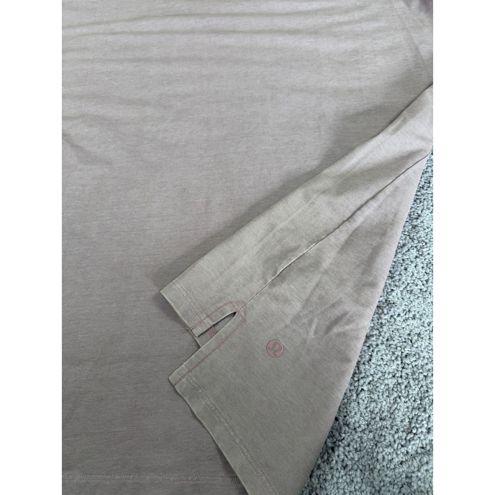 Lululemon Fundamental T-Shirt Mens Gray Short Sleeve Crew Neck - Picture 4 of 5